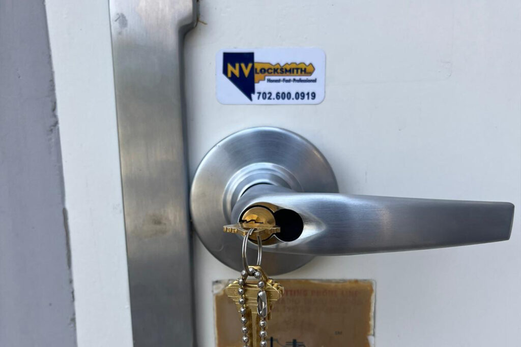 Commercial Locksmith Rekey